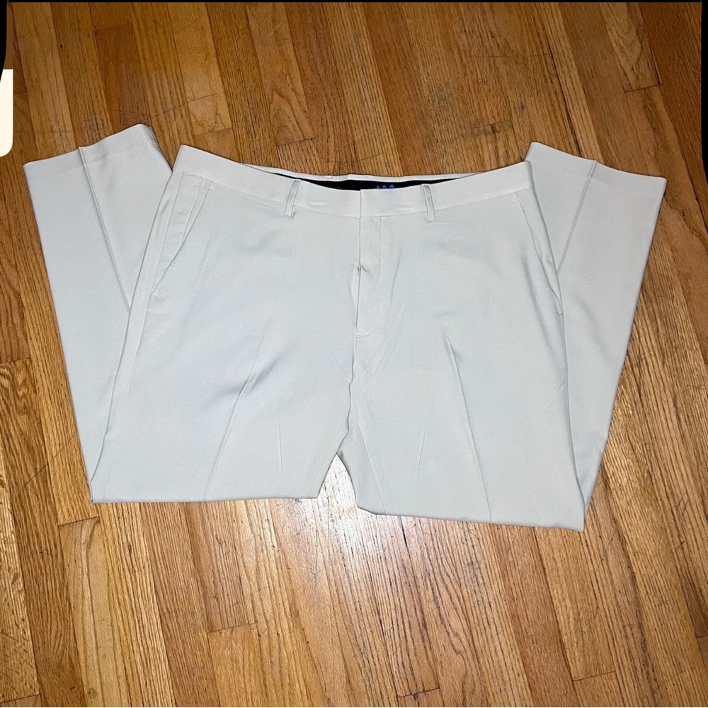 Haggar Active Series Khaki Pants